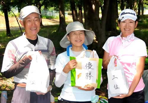 優勝、準優勝(BG)：野口夫妻　３位：片山さん