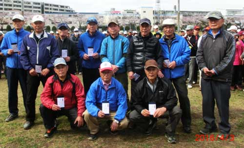 男子Ｓクラス　前列右　３位：小泉晋さん